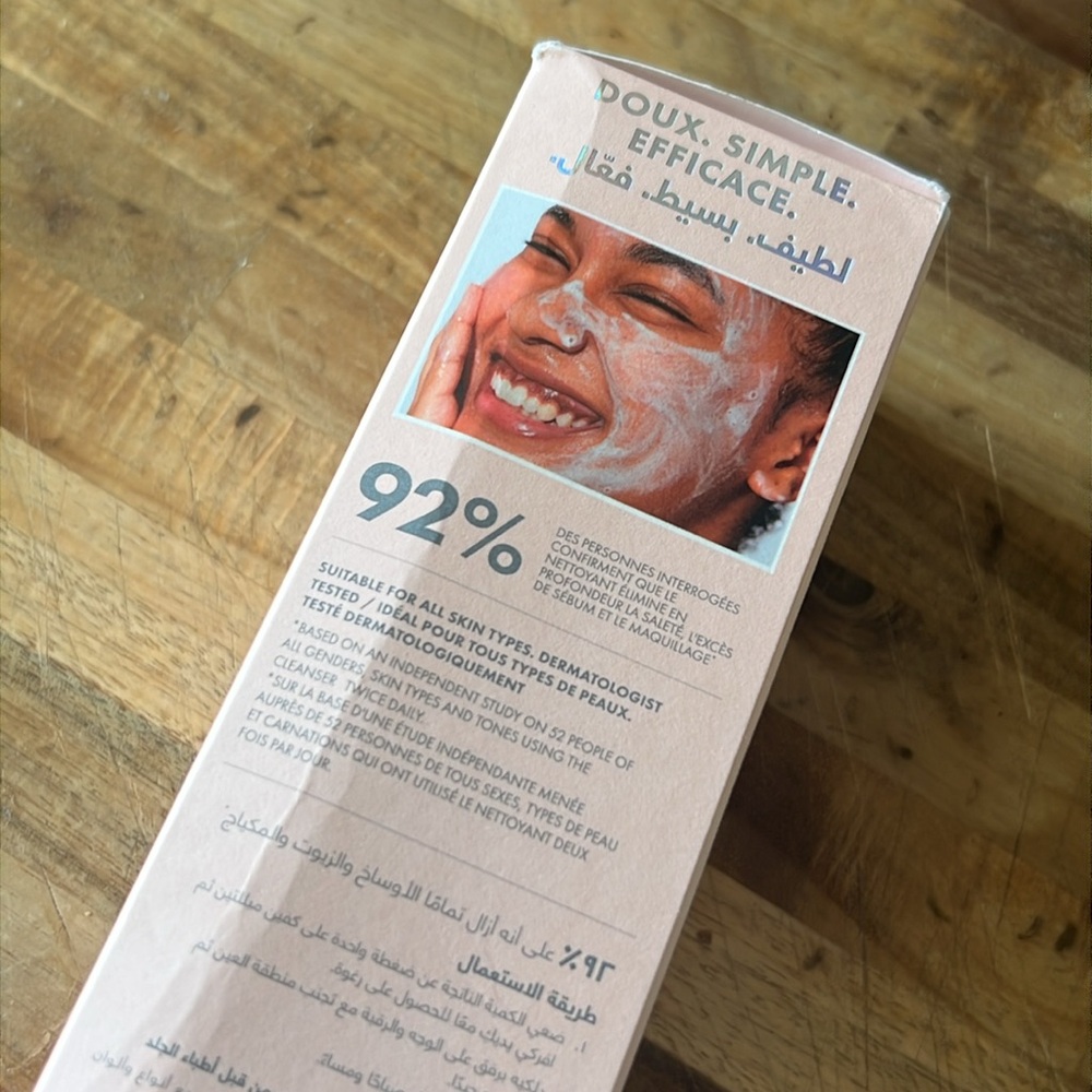 ⚡️💕Huda Beauty Wishful Get Clean Foaming Cleanser - Picture 9 of 10